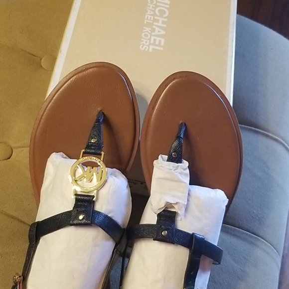 Michael Kors Shoes - NWT Michael Kors Sandals